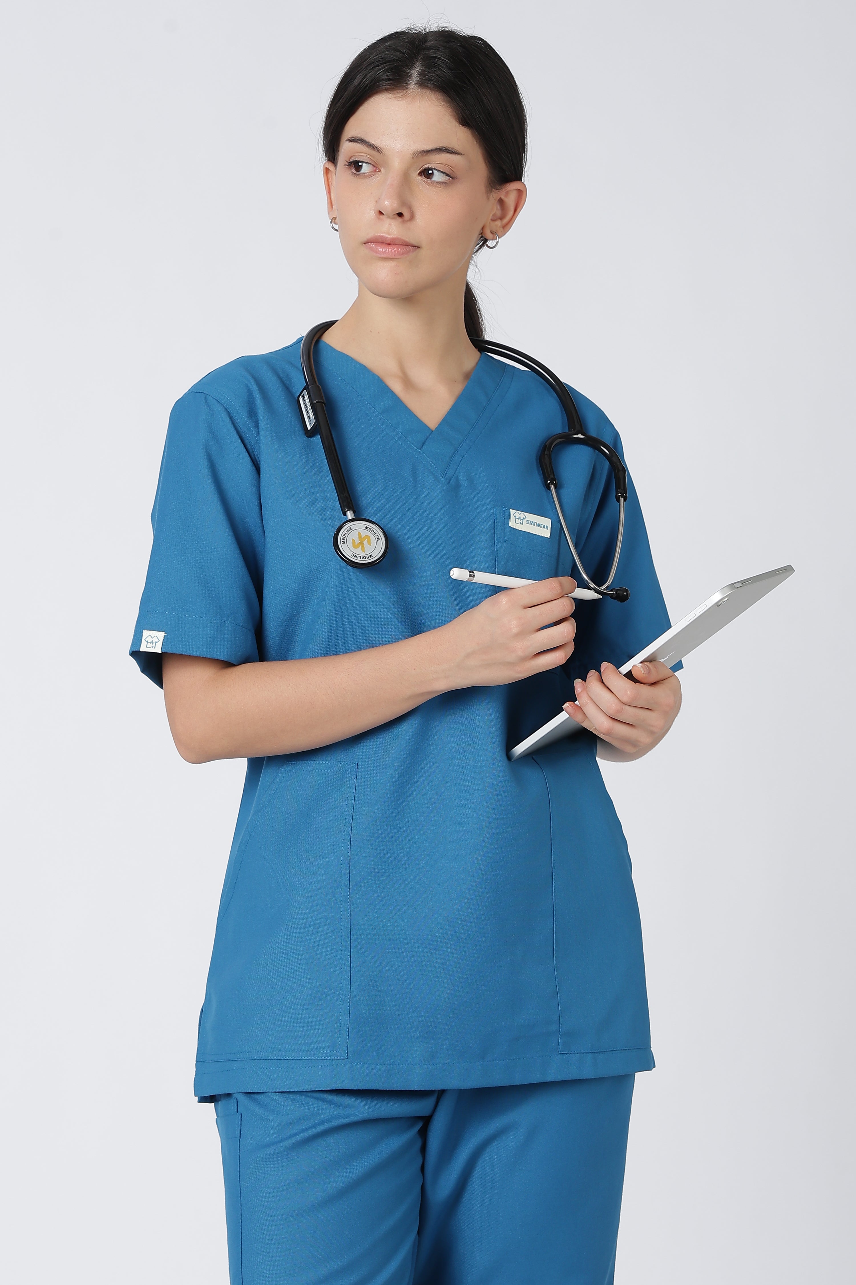 Prime – Women's V-Neck Scrub - 7 Pocket - Teal Blue